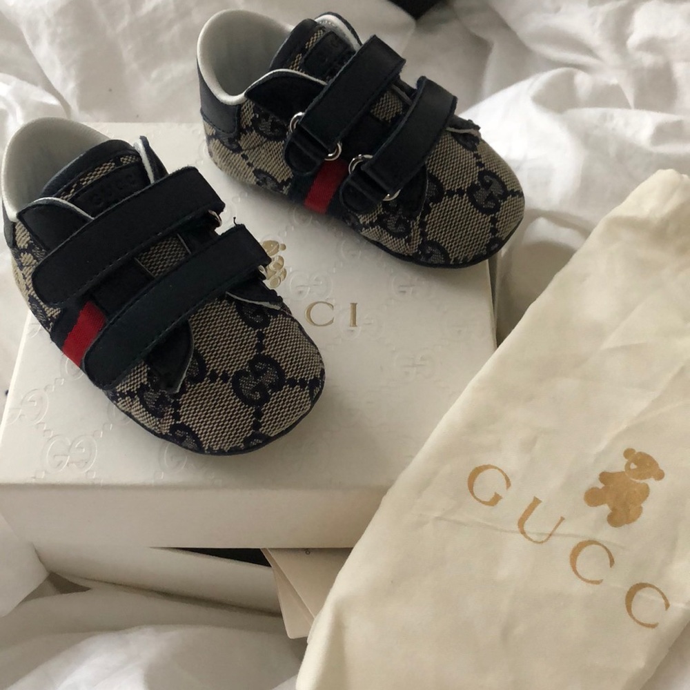 GUCCI BABY SNEAKERS